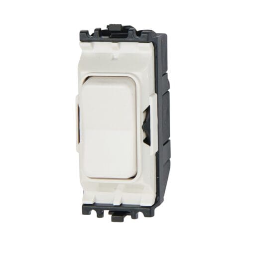 MK 10A 1 Gang 2 Way Retractive Grid Switch with Centre Off Switch - Whi 626657